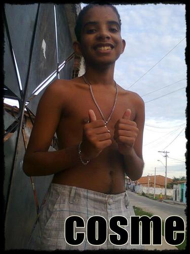 sou jovem e escolhi viver pra deus 
 jovens profetas viemos pra fazer a diferencia!!!!