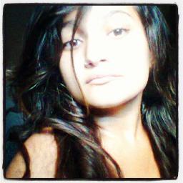 “Eu,
Você,
Uma cama,
Uma chaminé,
Um cafuné,
Em um dia qualquer…”
http://t.co/PMuMR3eUPX