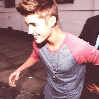 I live in biggest Narnia, but i love Justin Bieber so much!!! 3333 #OnceBelieberForeverBelieber 3