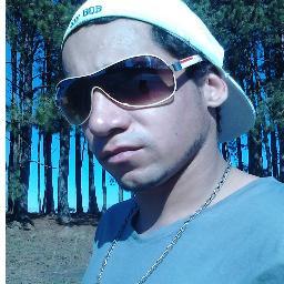 São as atitudes que mostram que um grande amor existe basta acreditar no coração!!!