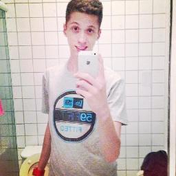 http://t.co/320wiI3MTs FC @HicallmeVitinho
s2s2 desde do dia 24 de dezembro de 2012