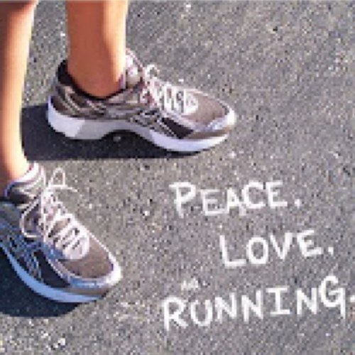 Im a sophomore. Running is my life(I cheer for basketball on the side) but XC & track are so much better❤️