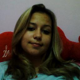 Brincando de ser feliz ! ;)