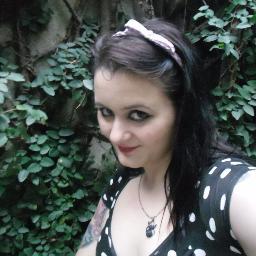 Sou uma pessoa diferente , especial q curte principalmente Rock N Roll ,Sexo ,Baladas e encher a cara 3 :) ..hihihihihihi!!!