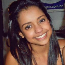 Whats
 : 99209-4384 ! Eu troco minha paz por um beijo seu .. Eu troco meu 
destino pra viver o seu .. ♪♫  @LuanSantana  !