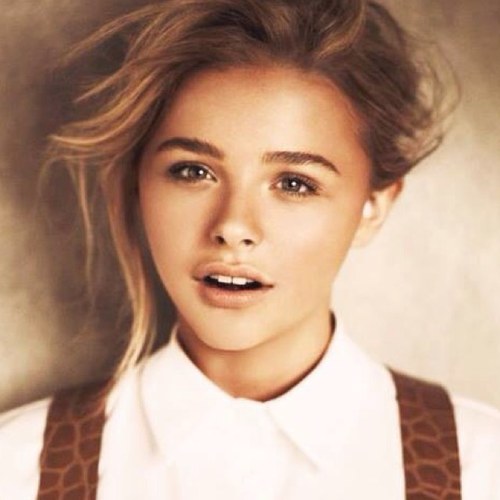 Just got a free follow please follow @laurawalsh_20 and @dempaigex
Thankyouuu xoxo