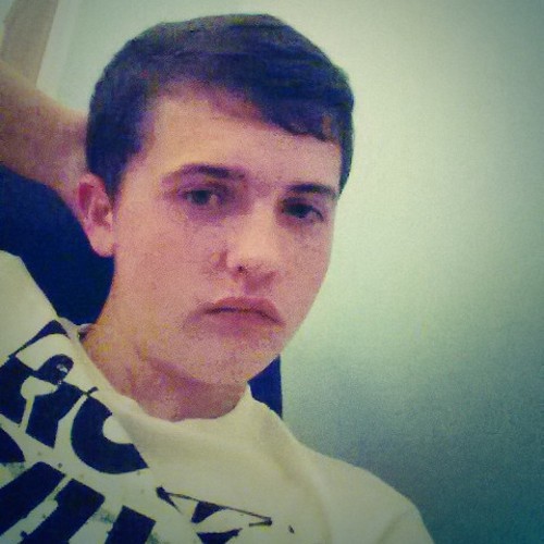 LukeyyLad's profile picture. 17 from Nuneaton, follow and ill follow back.