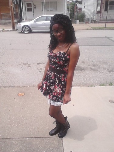 ~ Rest easy to the real :  drew, bagz, tc, daniel, tai tai, c will, hatch & the rest of my niggas ♥ It's been a min ... follow me !