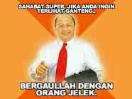 Mau baca berita yang bikin ngakak + guling2 ? :D FOLLOW @BeritaLelucon | Kirim juga Berita Lelucon Lo dengan Hastag #BeritaLelucon | Just For Fun :)