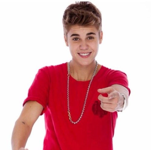 I love @justinbieber , my inspiration! Please follow me Justin! Fan twitter for #Beliebers #AllAroundTheWorld