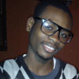 romariopedro12's profile picture. 