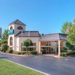 The Quality Inn hotel was built for fun and family value.  You will see us tweet anything from helpful tips to informative travel within the area!