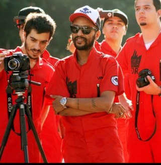 Coletivo Organizador de @McMaxBO e @VmaAssessoria , Patchol's Família! @McMaxBO cria, organiza e a VMA divulga. Bem vindos. P'