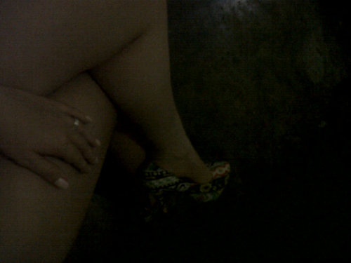 Hola soy nina una chica caliente y aventurera a la que le encanta el sexo y la pasion. Vivamos nuetra propia experiencia