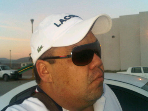 ORGULLOSAMENTE UNIVERSITARIO, Licenciado en Derecho por la UJED, Ex Presidente del CESA FADER 06-07, Ex Secretario del CESA CCH 01-02. Enamorado de DGO y MEXICO