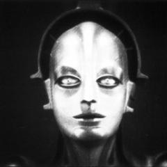 metropolis10999's profile picture. 基本的に読むのみです。