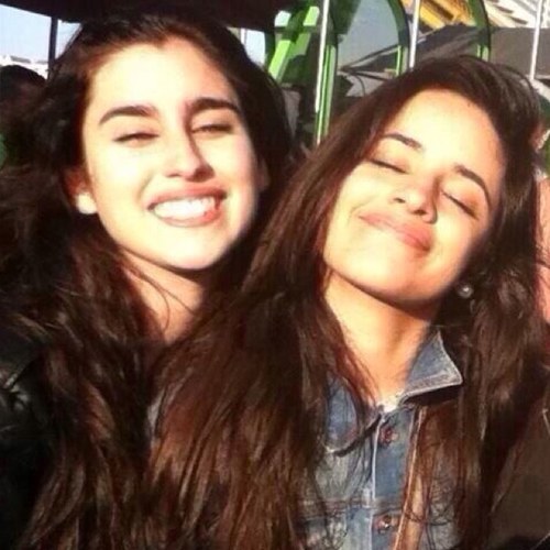 hi :) i gave you a free follow so can you please follow me on @FEATCAMILA? thanks a lot!! AND READ MY FIRST TWEET AND FAV