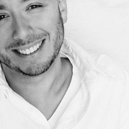 Official Twitter of Pianist Thomas Pandolfi
http://t.co/X1hOkxv1Dn