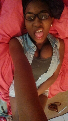 God Is My Everything.BadToTheBonee . x3 | June 21 95 |5' 2 | Class of '13/'17 | Forever Screamin' LongLiveKellz  #AllLove , FollowMe , iFollowBack ! -- Kisses ,