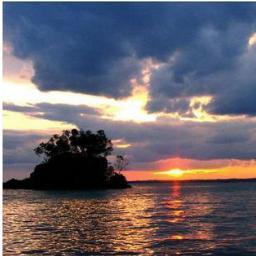 PulauTukungBPP's profile picture. Sebelum kamu lahir aku sudah ada. #ILOVETUKUNG Siap memberikan informasi seputar pulau tukung dan sekitarnya