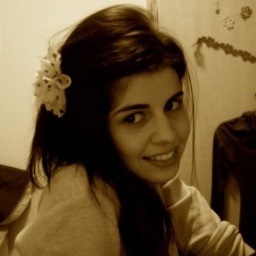 AndreaKinni's profile picture. Graphic Artist • Traveller • Colours