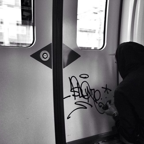 London. Graff. Biohacking. Journalism.