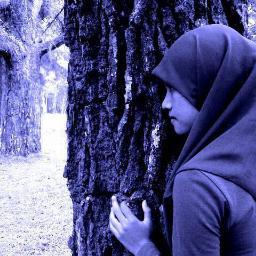 RiaAndinii's profile picture. introvert, melankolis, apatis