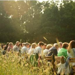 ‘Buitengewoon in het land’ zet de tafel op het land en het land op tafel!