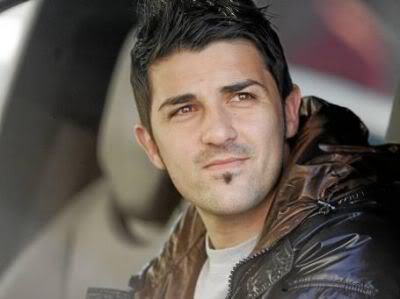 Creator, youtuber and footballer.