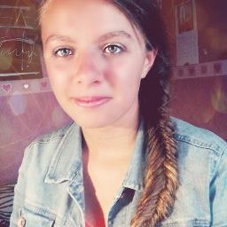 Follow me et je te follow back :)
