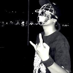 Yogiturnoff's profile picture. awak urang minang 
saangek kota padang 
saangek itu lo darah den