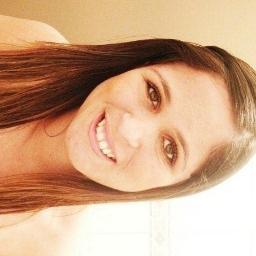 DanielaAzeevedo Profile Picture