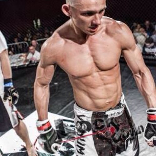 Best sports capper in the business. Loves all things MMA and Manchester City