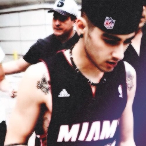 THIS IS A SAVED ACCOUNT DON'T FOLLOW THIS GO AND FOLLOW @burbenarry