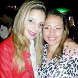 AmandhaFolha Profile Picture