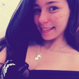 ele me chama de anjo e eu a protejo como uma @sandrofilho901 ❤