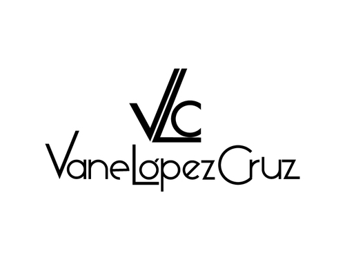 Fashion,Diseños de Alta Costura, Prêt-à-porter, Accesorios, Trajes de Baño a la medida, Complementos y mucho más.
 Caracas - Venezuela.