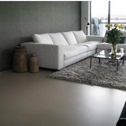 100%floors is de specialist in het aanbrengen van kunststof gietvloeren. Het dynamisch bedrijf streeft naar 100% betrouwbaarheid, kwaliteit en flexibiliteit.