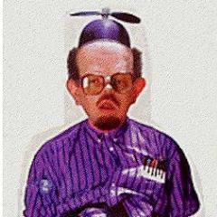 Bipolar( polar, polar).soy un aburrido más.el de atrás es mi fiel perro tolueno. aspiré a sacerdote pero me cortaron los estudios. ahora soy monja con sorpresa.