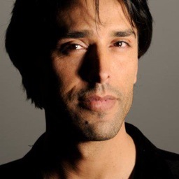 Director Artístico y Creador del Estudio Agape Cuerpo y Arte