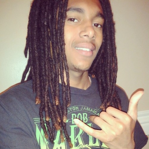 DNDV_NSWS's profile picture. I love pussy, weed, and being in a great mood. Fuck money I've had enough of it #Pothead #RealNigga #LoveDemHos #AspiringArtist #OneLove