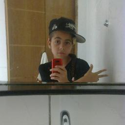 ...Quero ter alguém com quem conversar. Alguém que depois não use o que eu disse contra mim.