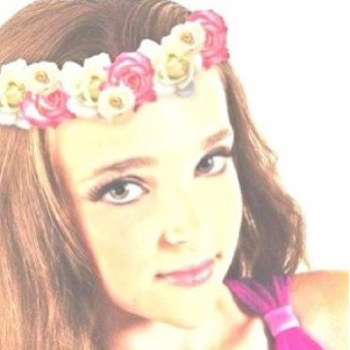 To accomplish great things, we must not only act but also dream not only dream but believe♡