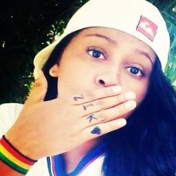Se quer viver uma vida feliz, amarre-se a uma meta, não às pessoas nem ou coisas.