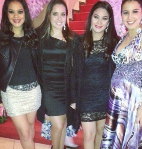 instagram: ericaavr