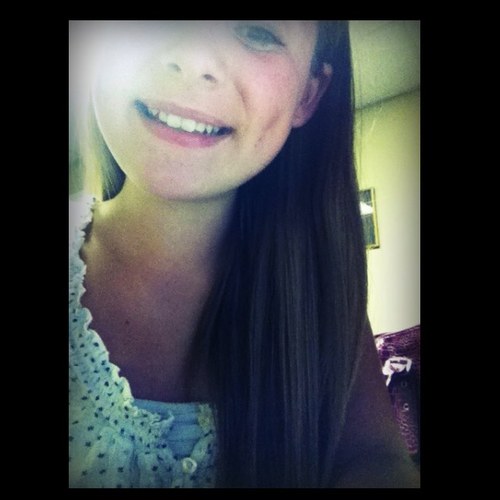 ~Boys think of girls as books, if the cover doesn't catch their eyes they wont even bother to read the inside!