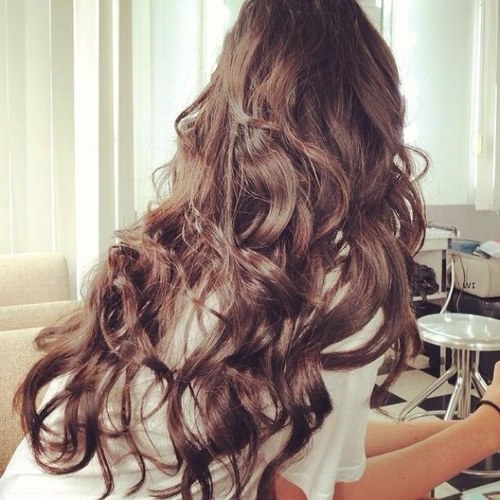 Brunettes do it better. #GetLikeMe✨