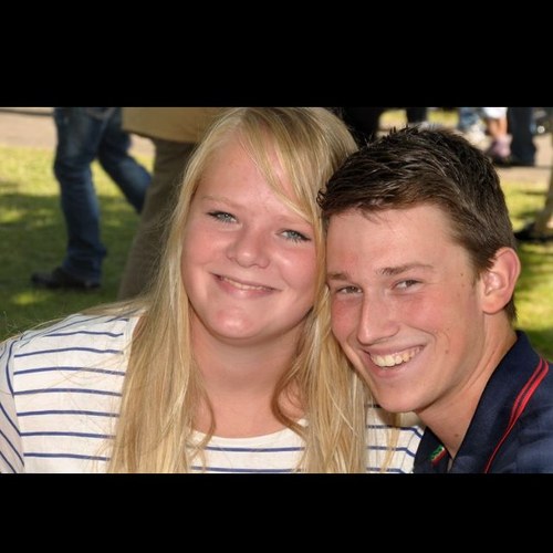 Ooit komt de weg tot een einde, hou jij m'n hart dan vast? Sterven we samen niet alleen?♡