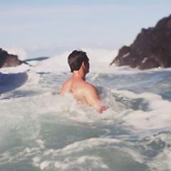 Swimmer. Studying at TUKS. Romantic. Down-to-earth. Outgoing. Pretoria. Joburg. In the closet. :) http://t.co/QywmzkXyjU