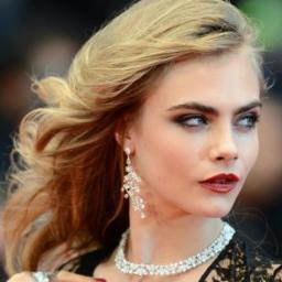 Italian official page of Cara Delevingne